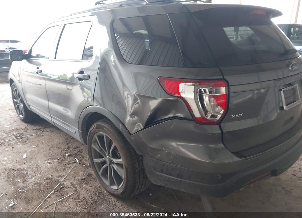 2018 FORD EXPLORER XLT VIN: 1FM5K7D84JGC68921