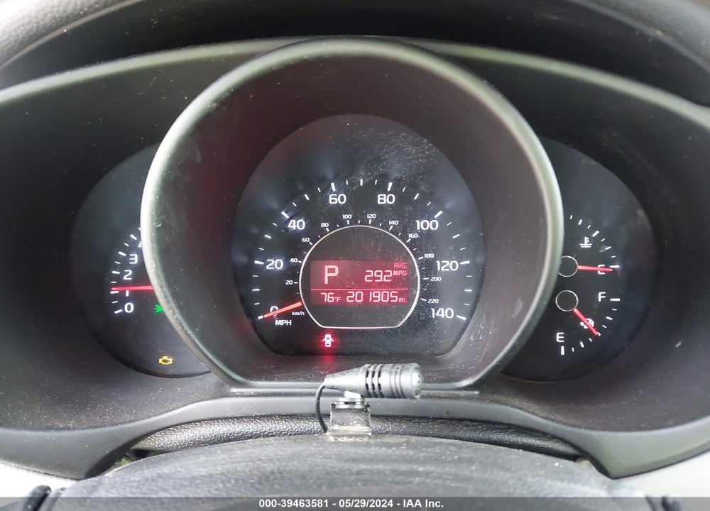 2014 KIA SOUL VIN: KNDJN2A24E7718666