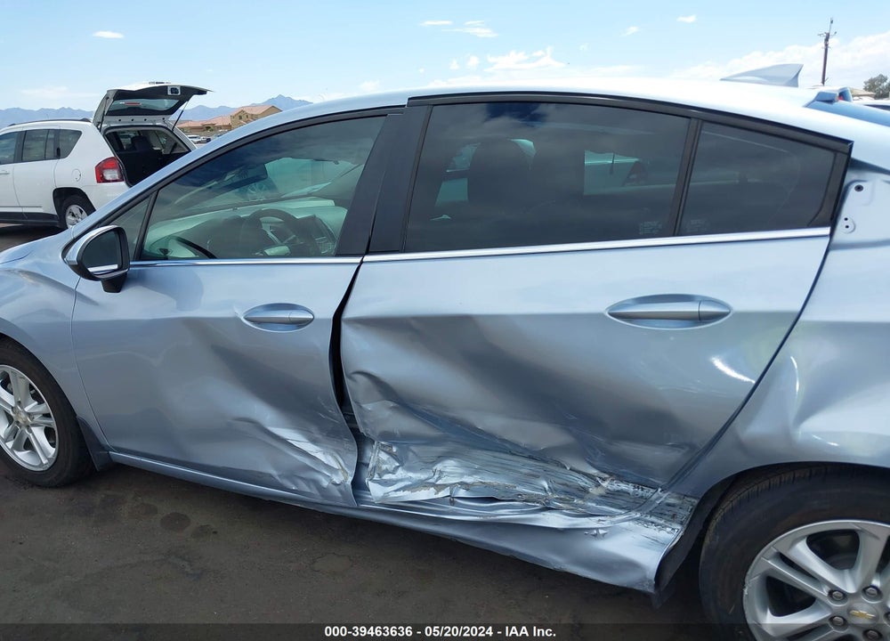 2018 CHEVROLET CRUZE LT AUTO VIN: 1G1BE5SM7J7191439
