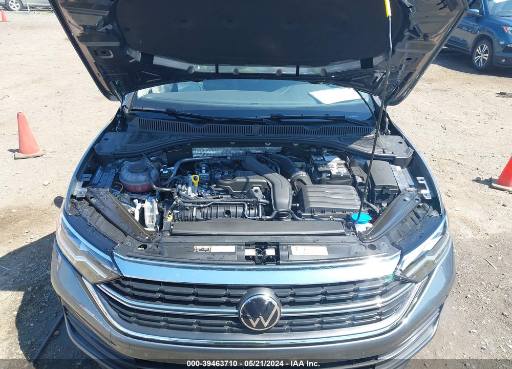 2024 VOLKSWAGEN JETTA 1.5T SE VIN: 3VW7M7BU1RM045709