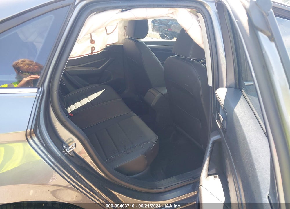 2024 VOLKSWAGEN JETTA 1.5T SE VIN: 3VW7M7BU1RM045709