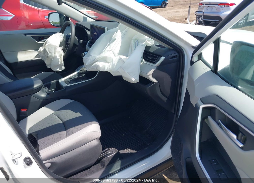2024 TOYOTA RAV4 XLE HYBRID VIN: 4T3RWRFV8RU127150