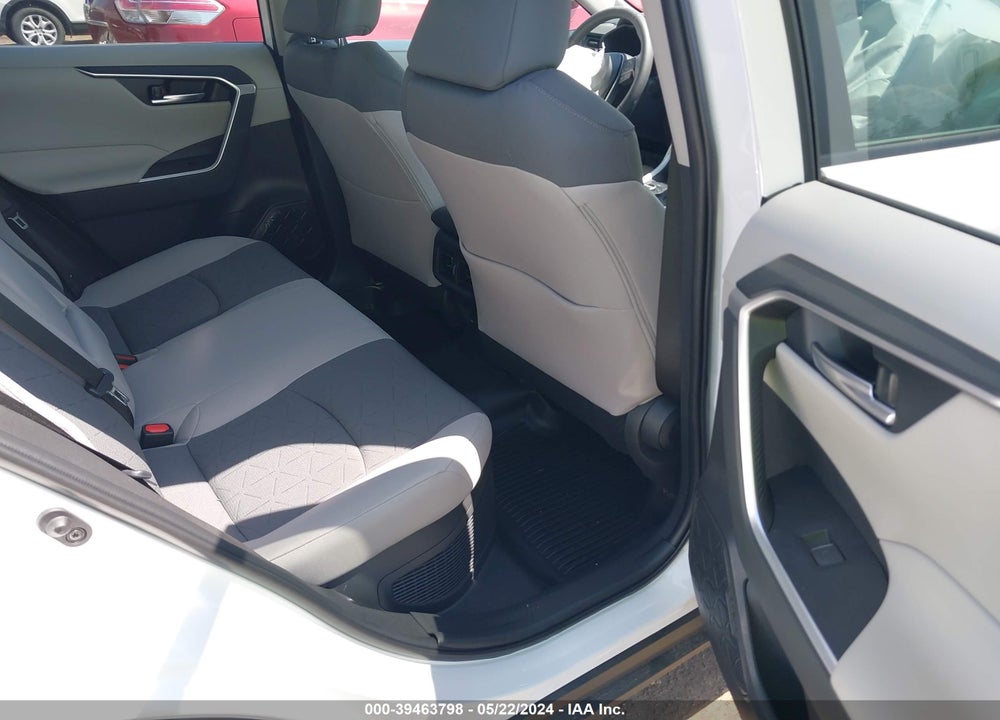 2024 TOYOTA RAV4 XLE HYBRID VIN: 4T3RWRFV8RU127150