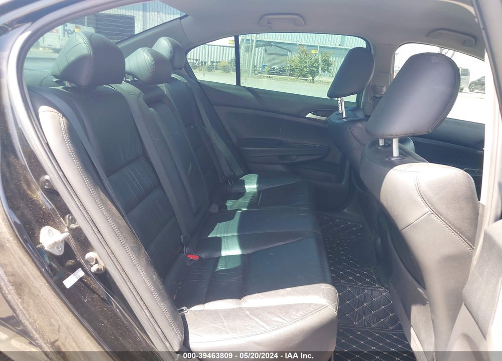 2011 HONDA ACCORD 2.4 SE VIN: 1HGCP2F61BA119450