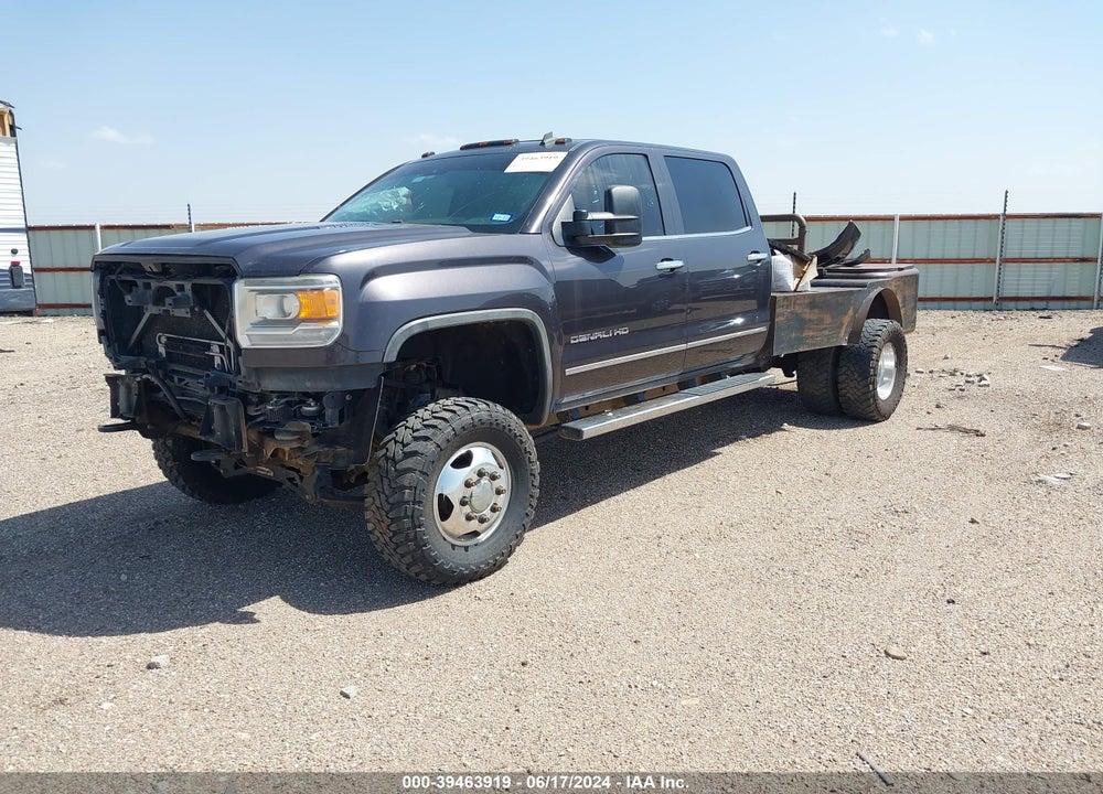 2015 GMC SIERRA 3500HD DENALI VIN: 1GT424E82FF173154