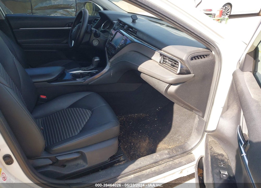 2019 TOYOTA CAMRY SE VIN: 4T1B11HK9KU732829