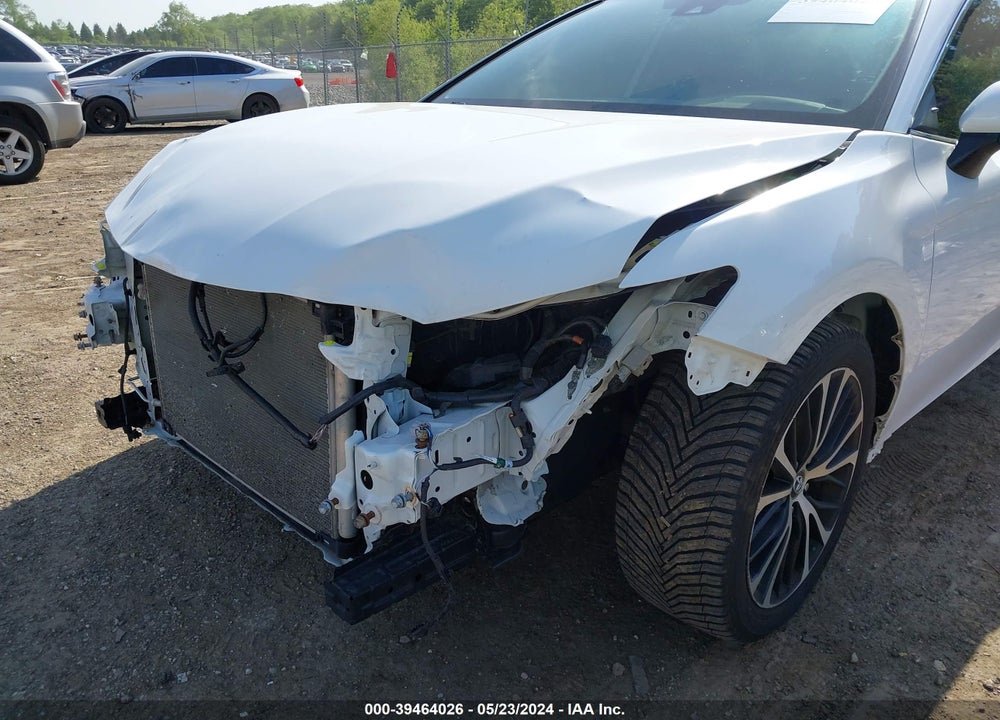 2019 TOYOTA CAMRY SE VIN: 4T1B11HK9KU732829