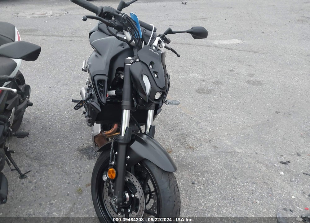 2024 YAMAHA MT07 C VIN: JYARM32Y9RA002042