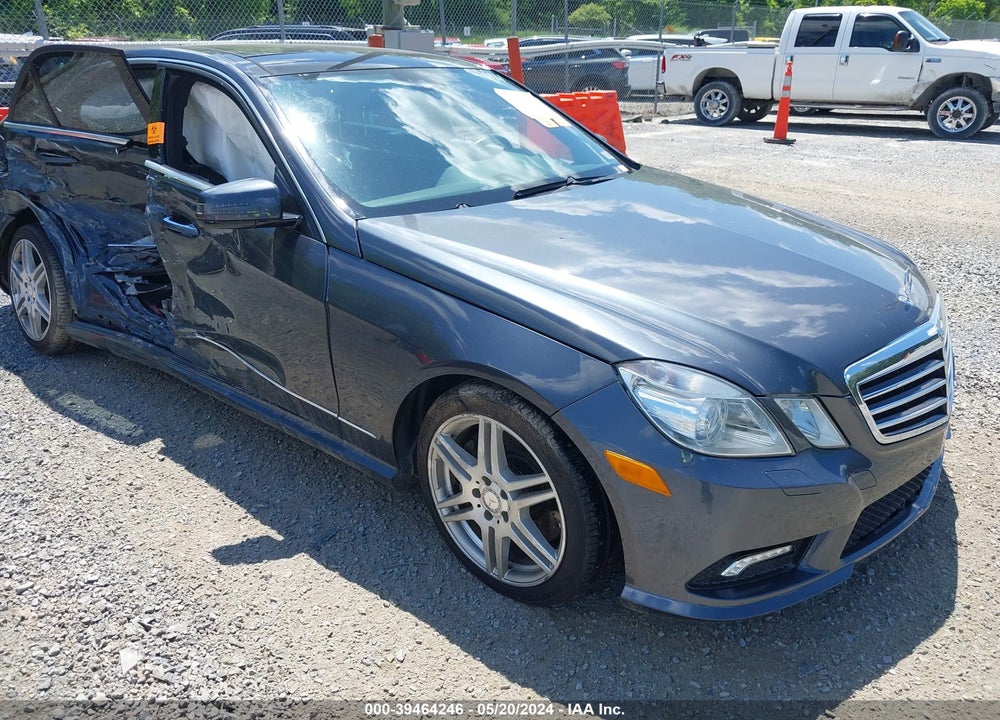 2010 MERCEDES-BENZ E 550 4MATIC VIN: WDDHF9AB0AA217104