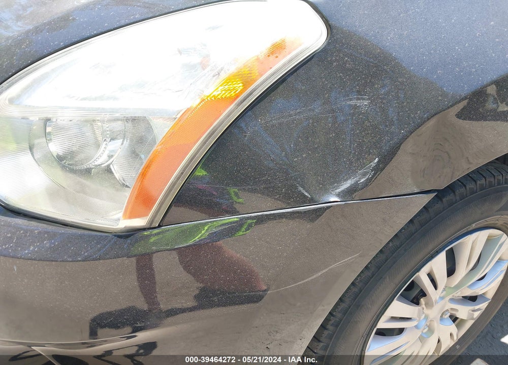 2011 NISSAN ROGUE S VIN: JN8AS5MT7BW575572