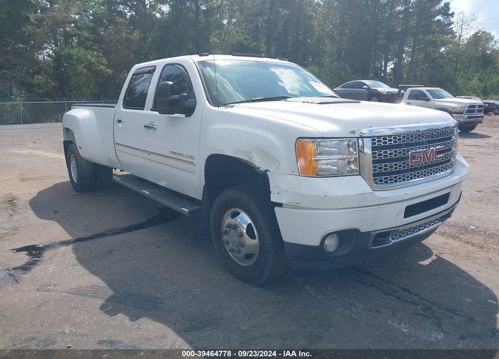2012 GMC SIERRA 3500HD DENALI VIN: 1GT426C83CF139864