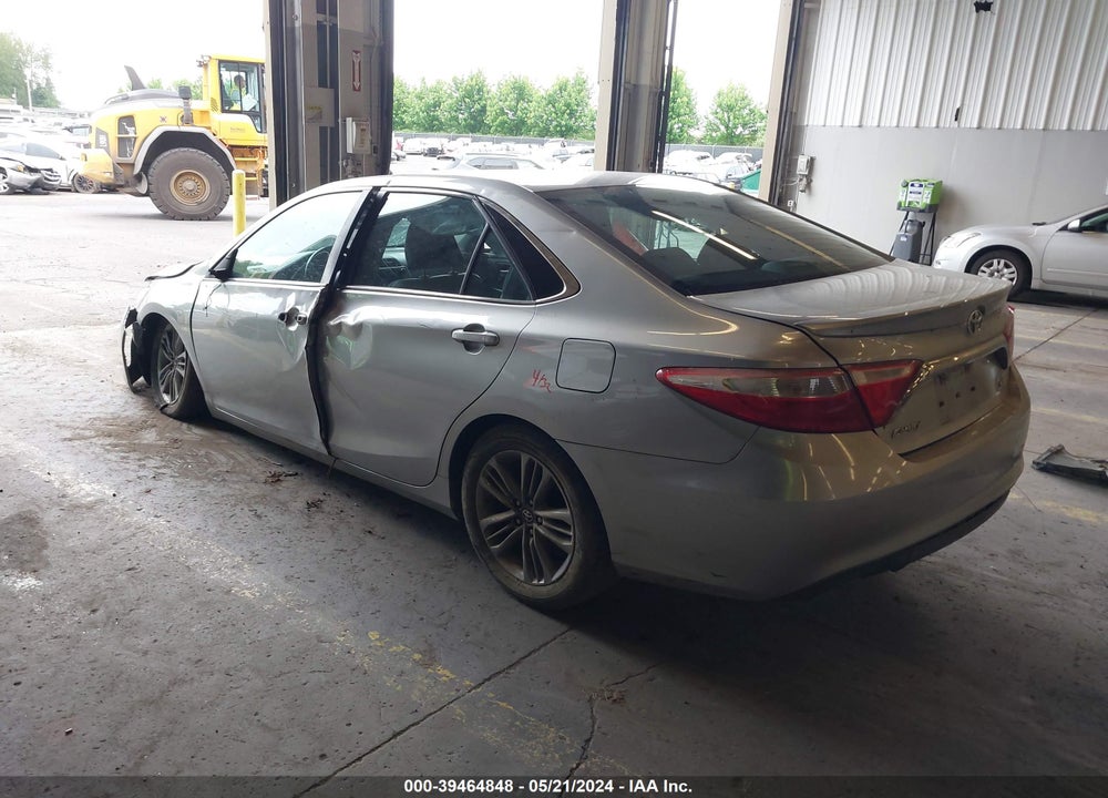 2017 TOYOTA CAMRY SE VIN: 4T1BF1FK6HU371086