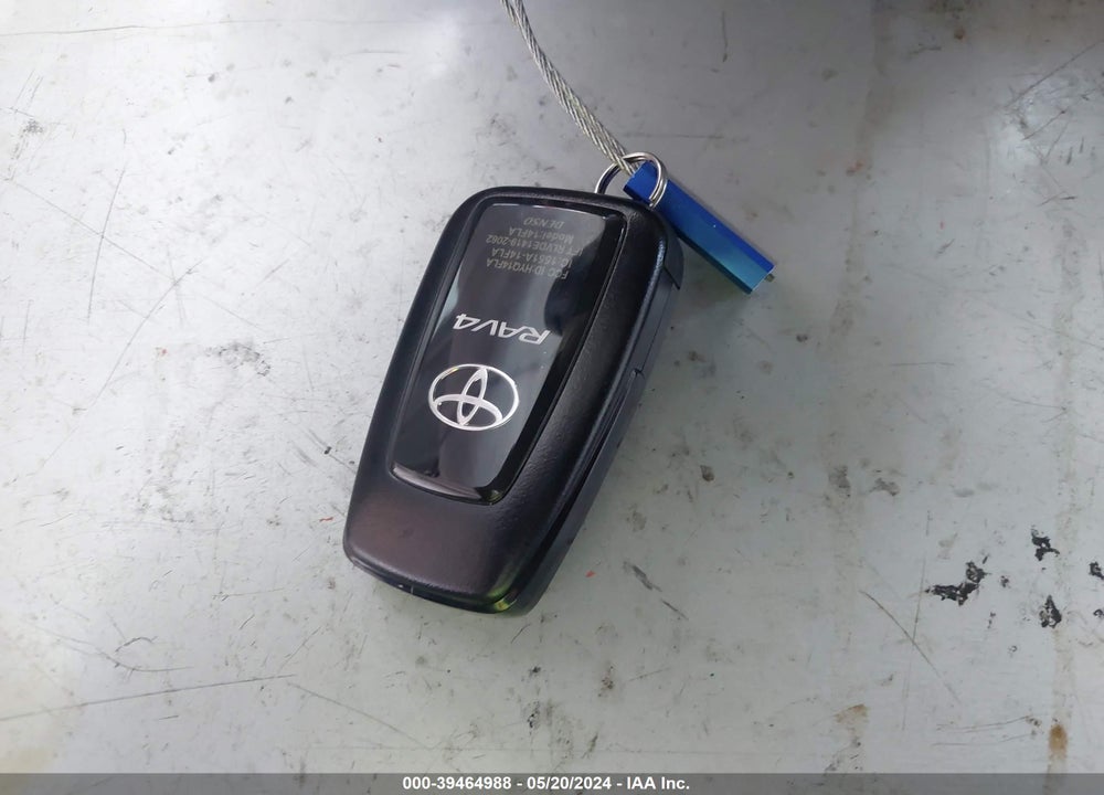 2023 TOYOTA RAV4 XLE VIN: 2T3W1RFV1PW294822