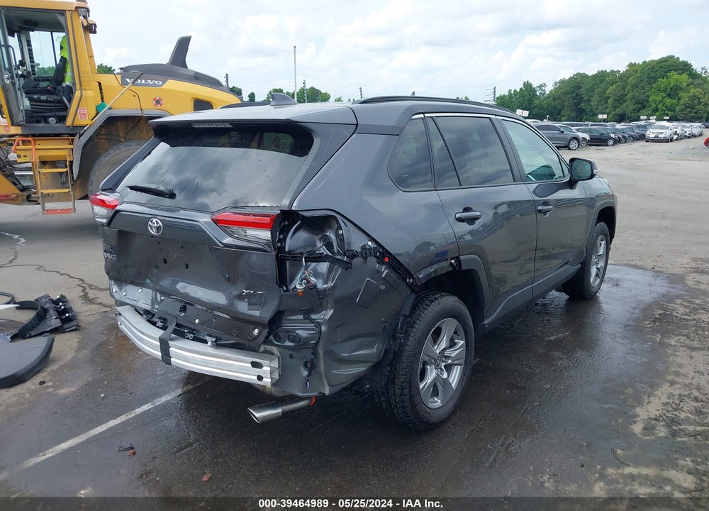 2024 TOYOTA RAV4 XLE VIN: 2T3P1RFV4RC432748