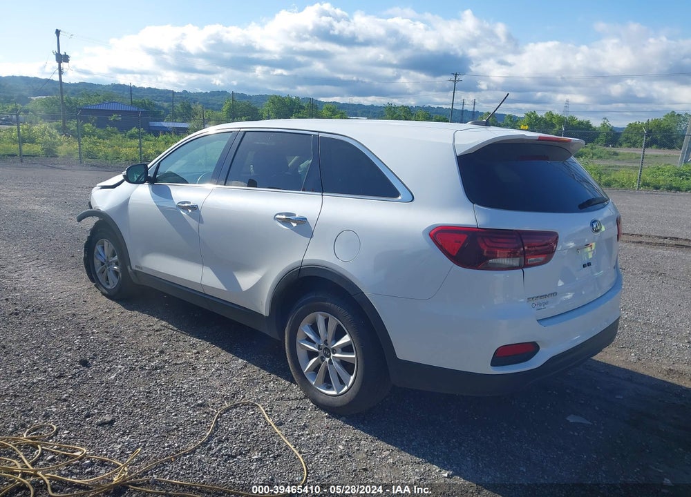 2019 KIA SORENTO 2.4L LX VIN: 5XYPGDA36KG573816
