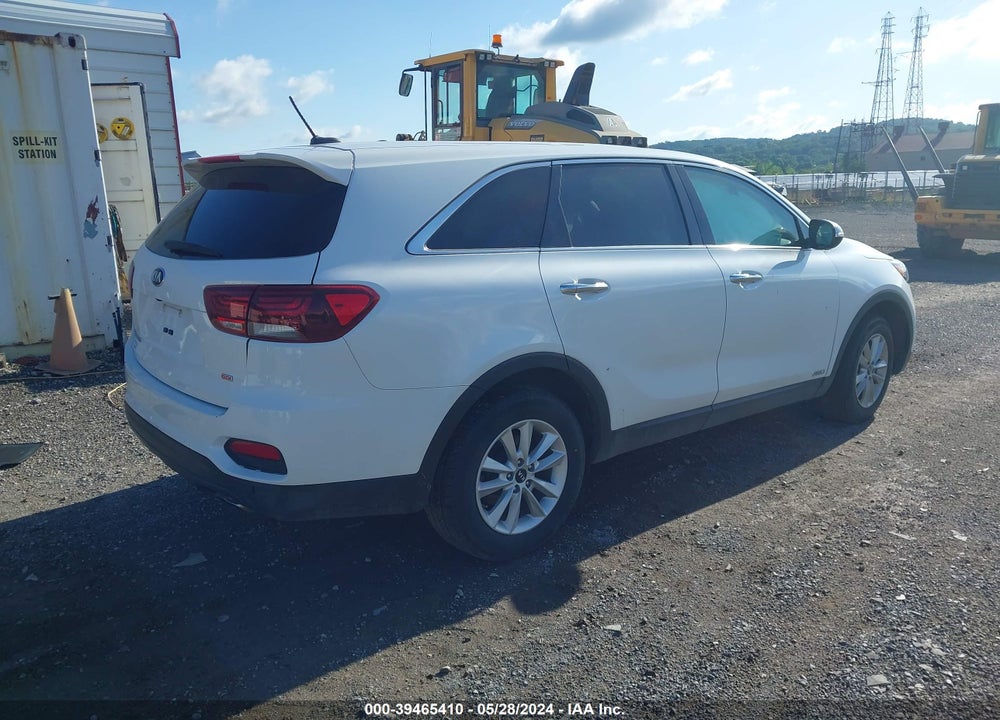 2019 KIA SORENTO 2.4L LX VIN: 5XYPGDA36KG573816
