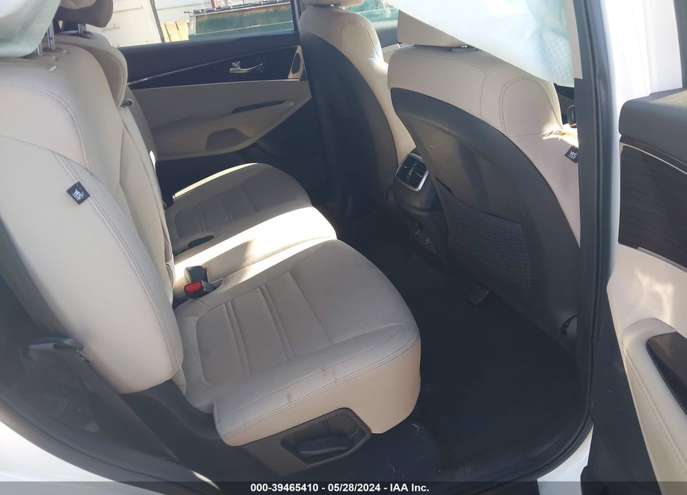 2019 KIA SORENTO 2.4L LX VIN: 5XYPGDA36KG573816