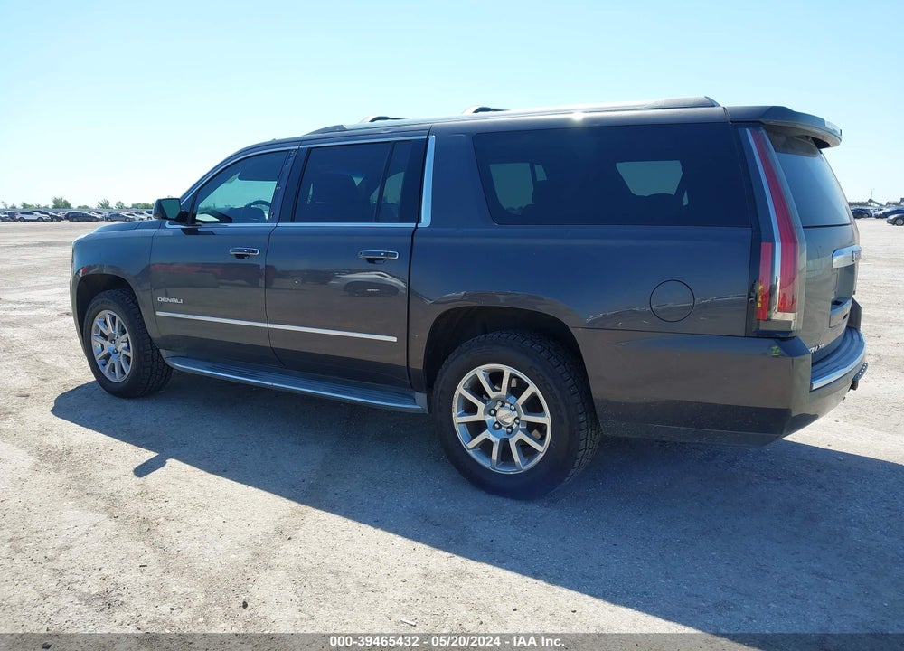 2015 GMC YUKON XL 1500 DENALI VIN: 1GKS2JKJ4FR181224