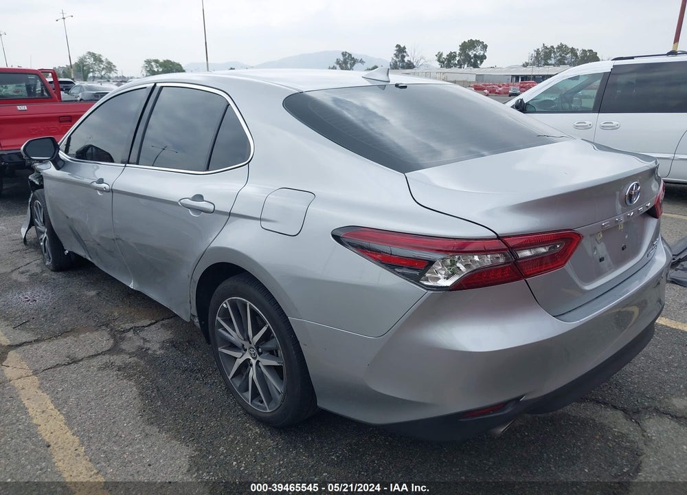 2024 TOYOTA CAMRY HYBRID XLE VIN: 4T1F31AK6RU073494