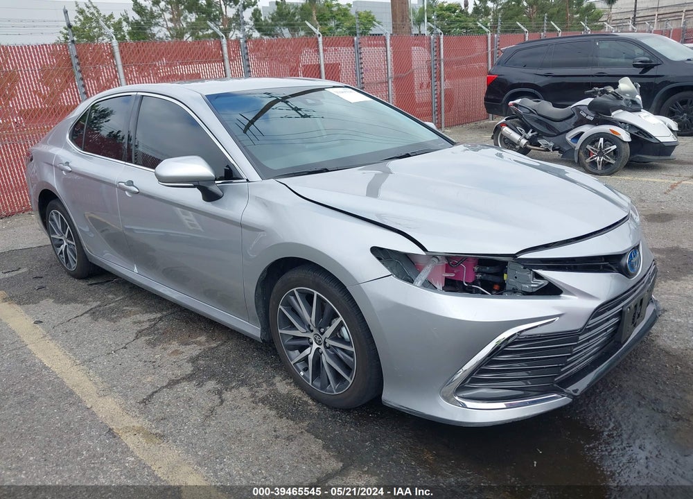 2024 TOYOTA CAMRY HYBRID XLE VIN: 4T1F31AK6RU073494