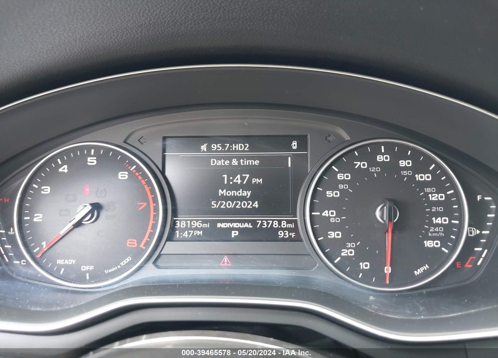 2017 AUDI A4 2.0T PREMIUM VIN: WAUGNAF4XHN015620