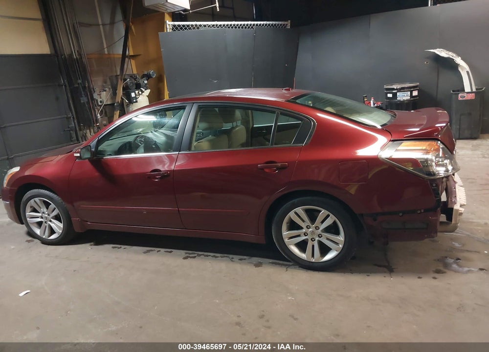 2011 NISSAN ALTIMA 3.5 SR VIN: 1N4BL2AP9BN425011