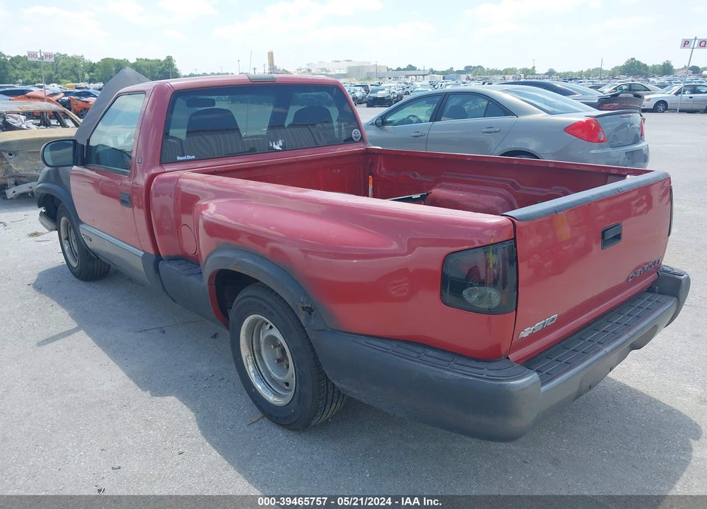 1999 CHEVROLET S-10 LS VIN: 1GCCS1443X8125676