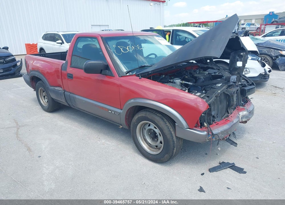 1999 CHEVROLET S-10 LS VIN: 1GCCS1443X8125676