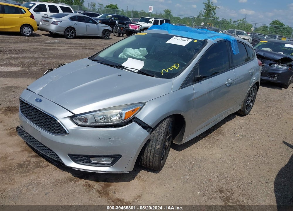 2015 FORD FOCUS SE VIN: 1FADP3K26FL382951