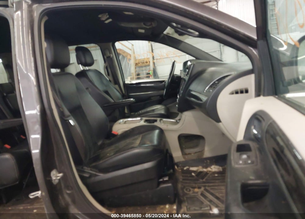2017 DODGE GRAND CARAVAN SXT VIN: 2C4RDGCG7HR617023