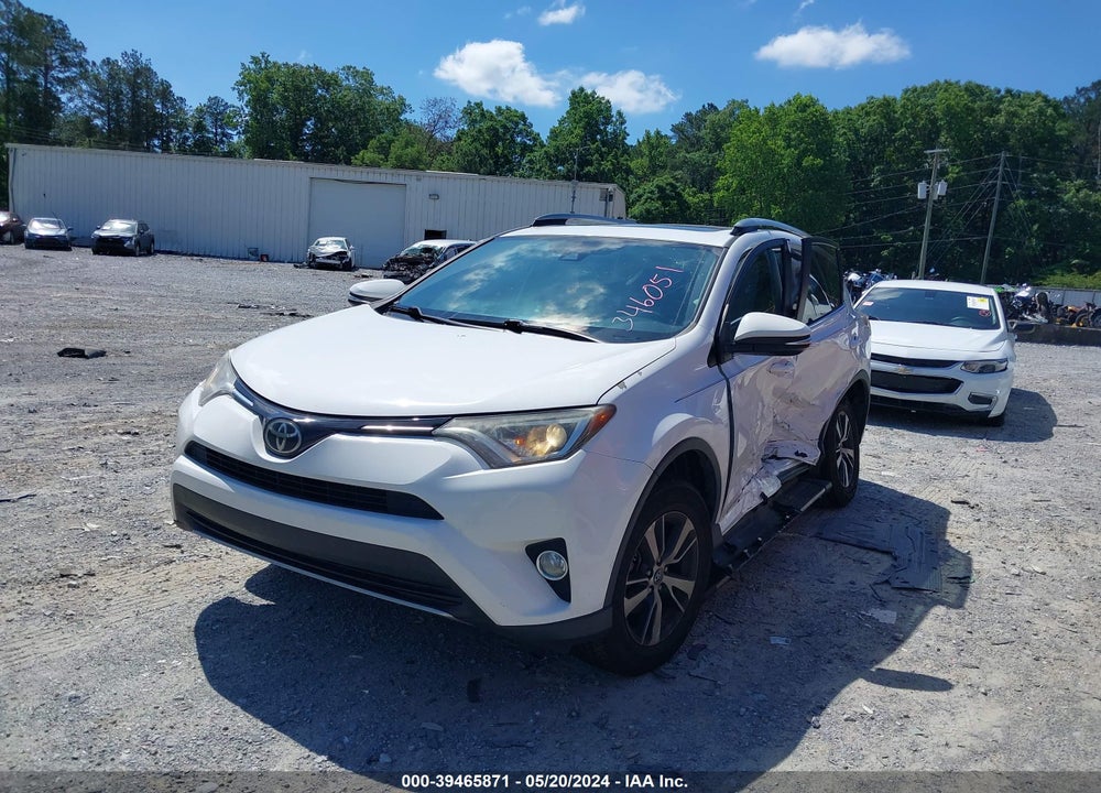 2017 TOYOTA RAV4 XLE VIN: 2T3WFREV1HW346051