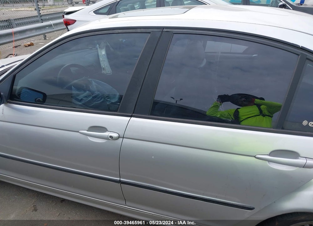 2003 BMW 325I VIN: WBAEV33443KL83339