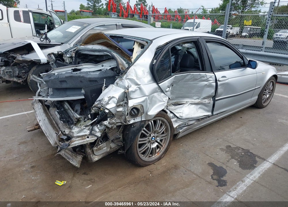 2003 BMW 325I VIN: WBAEV33443KL83339