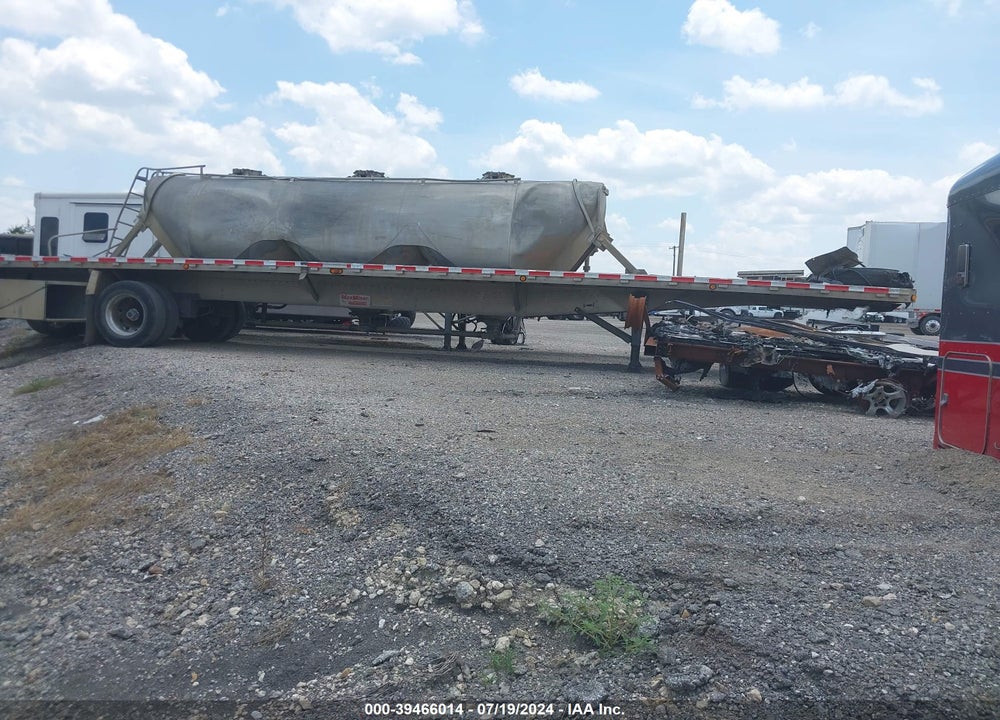 2004 REITNOUER TRAILER VIN: 1RNF48A244R010378