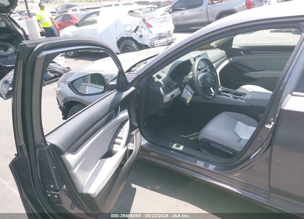 2018 HONDA ACCORD LX VIN: 1HGCV1F10JA108796