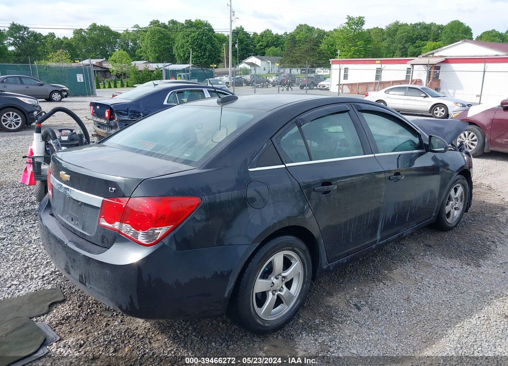 2015 CHEVROLET CRUZE VIN: 1G1PC5SB3F7158083