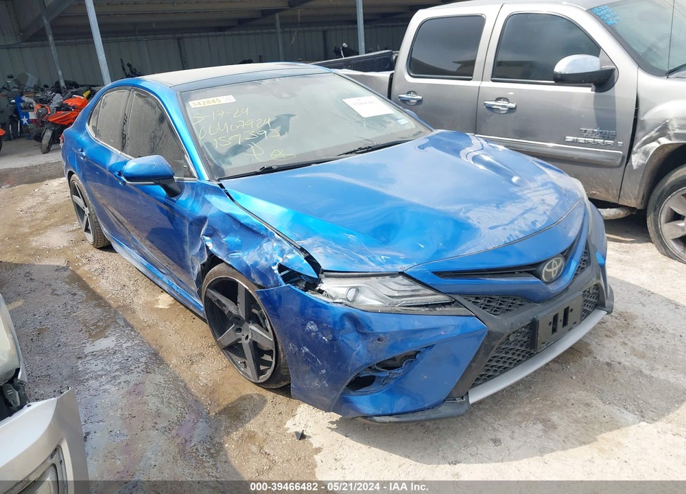 2018 TOYOTA CAMRY XSE VIN: 4T1B61HK7JU159395