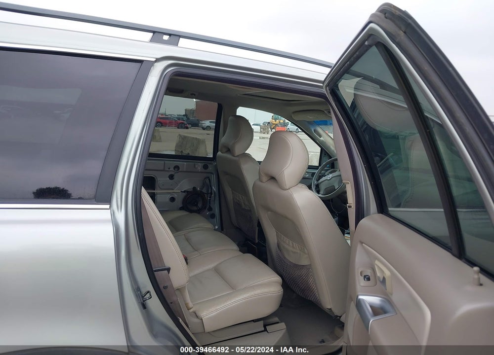 2004 VOLVO XC90 2.5T VIN: YV1CN59H441060166