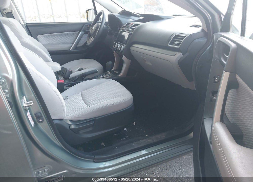 2018 SUBARU FORESTER 2.5I PREMIUM VIN: JF2SJAEC0JH464036