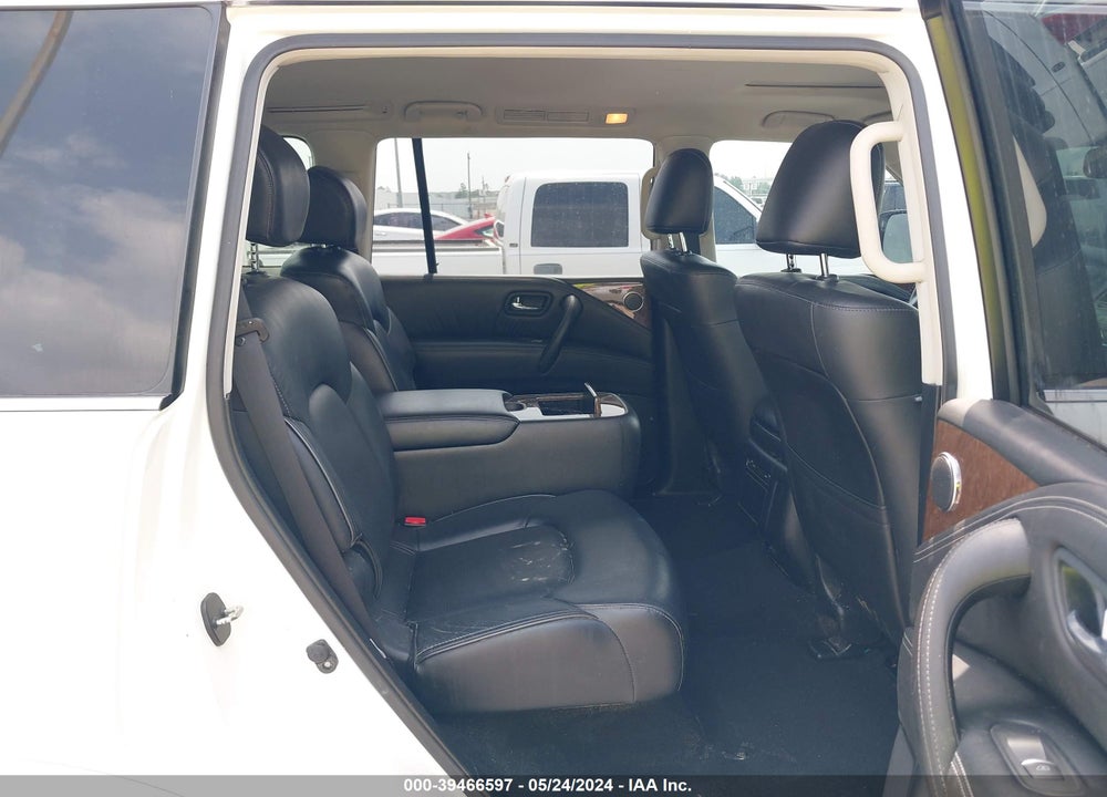2017 INFINITI QX80 VIN: JN8AZ2NF9H9640528