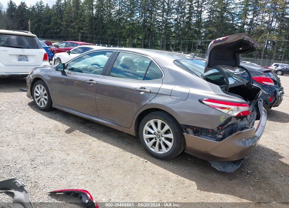 2020 TOYOTA CAMRY LE VIN: 4T1C11AK6LU329794