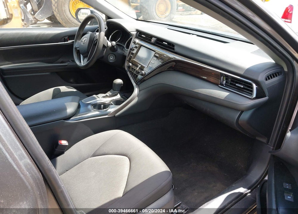 2020 TOYOTA CAMRY LE VIN: 4T1C11AK6LU329794