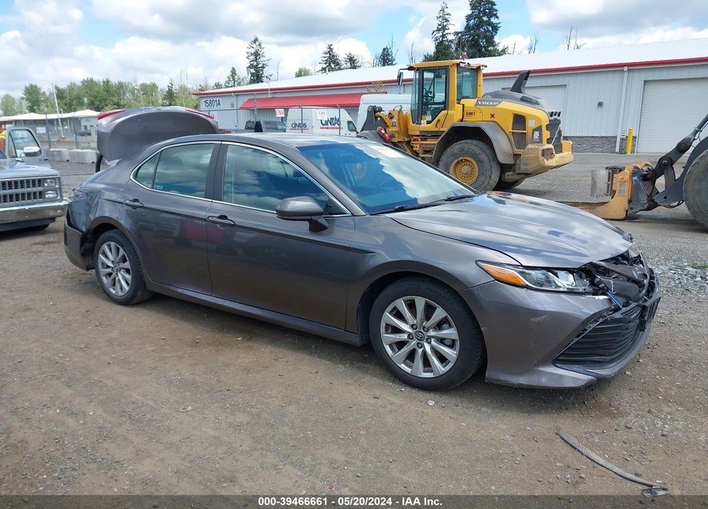 2020 TOYOTA CAMRY LE VIN: 4T1C11AK6LU329794