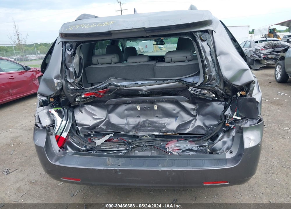2020 TOYOTA SIENNA XLE VIN: 5TDYZ3DC3LS042629