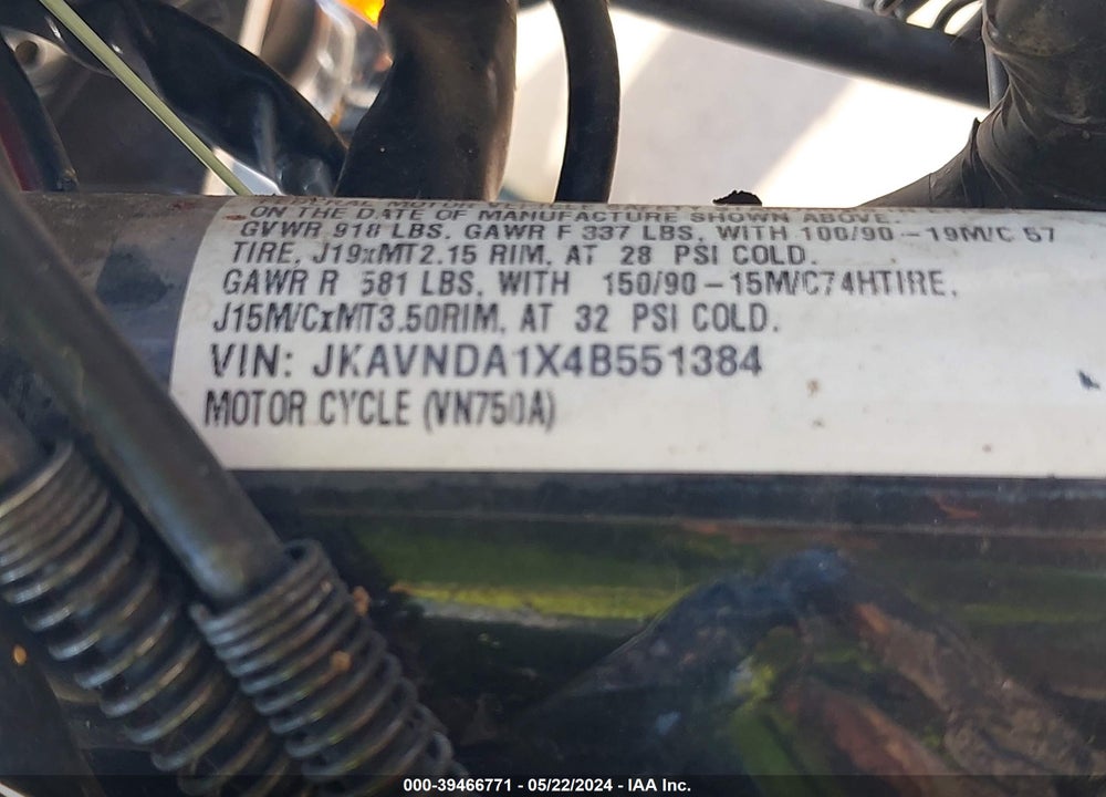 2004 KAWASAKI VN750 VIN: JKAVNDA1X4B551384