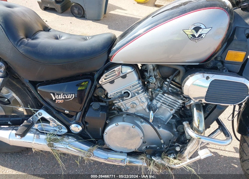 2004 KAWASAKI VN750 VIN: JKAVNDA1X4B551384