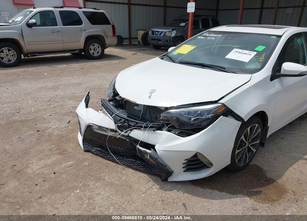 2017 TOYOTA COROLLA SE VIN: 5YFBURHE5HP596418