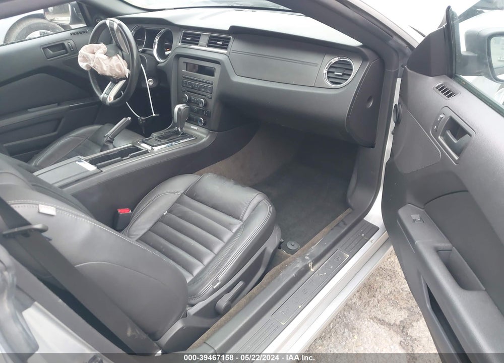 2013 FORD MUSTANG V6 VIN: 1ZVBP8AM7D5282390