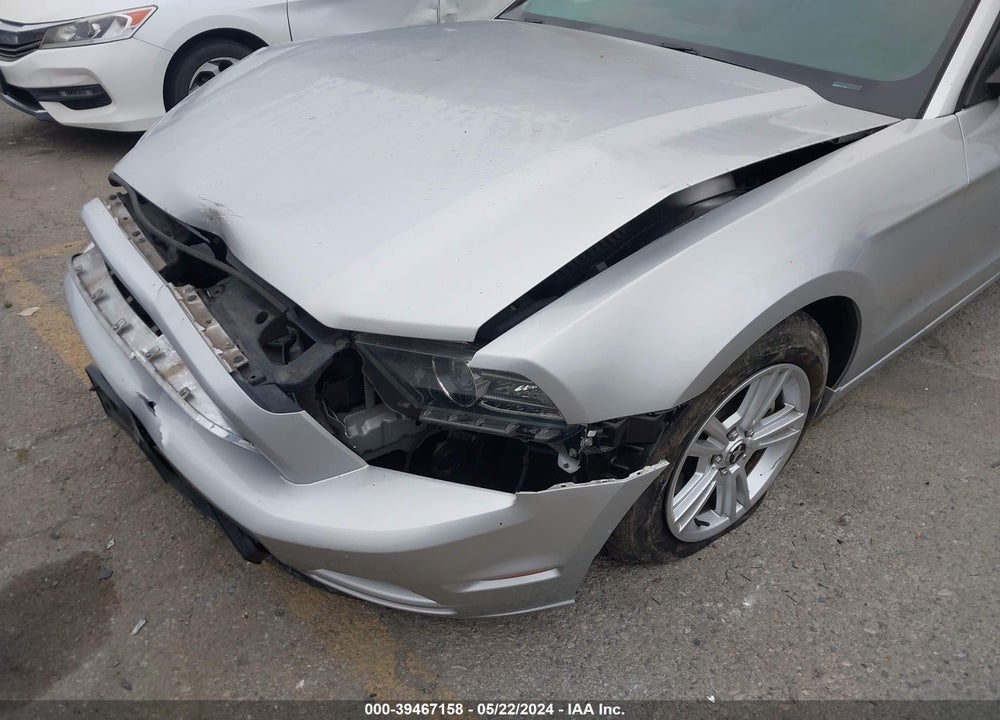 2013 FORD MUSTANG V6 VIN: 1ZVBP8AM7D5282390