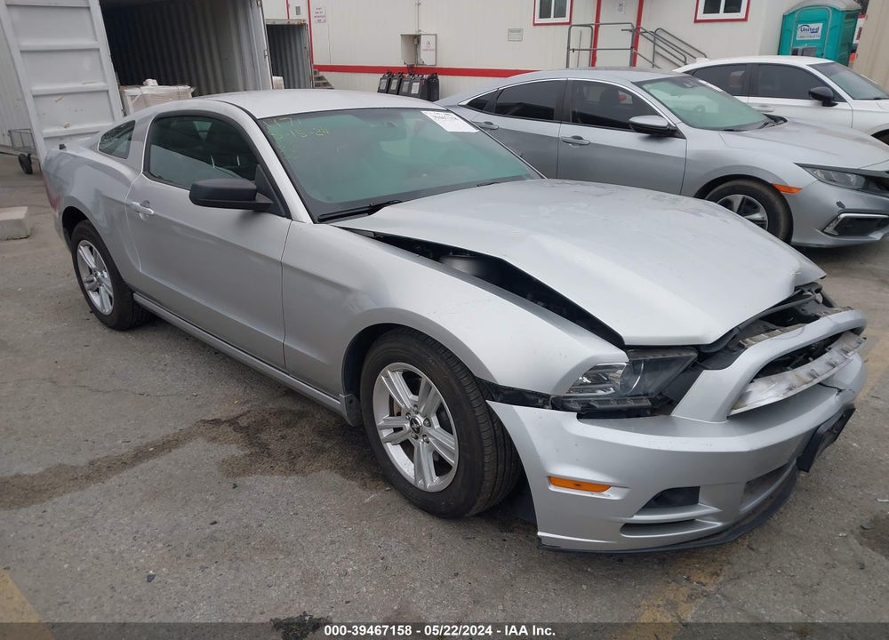 2013 FORD MUSTANG V6 VIN: 1ZVBP8AM7D5282390